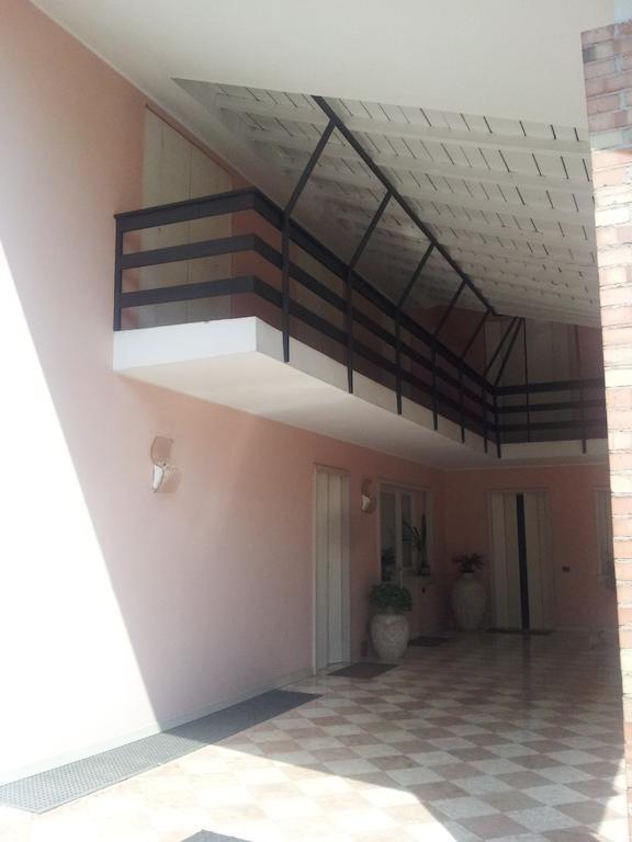 B&B Del Borgo Читтаделла Экстерьер фото